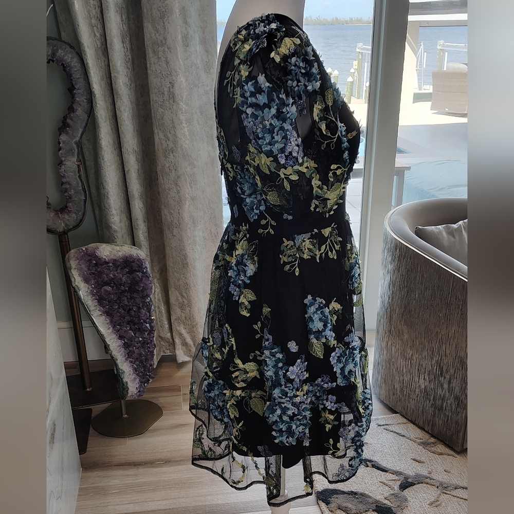 Dress the Population Black and Blue Floral Mini Dress - Picture 3 of 11